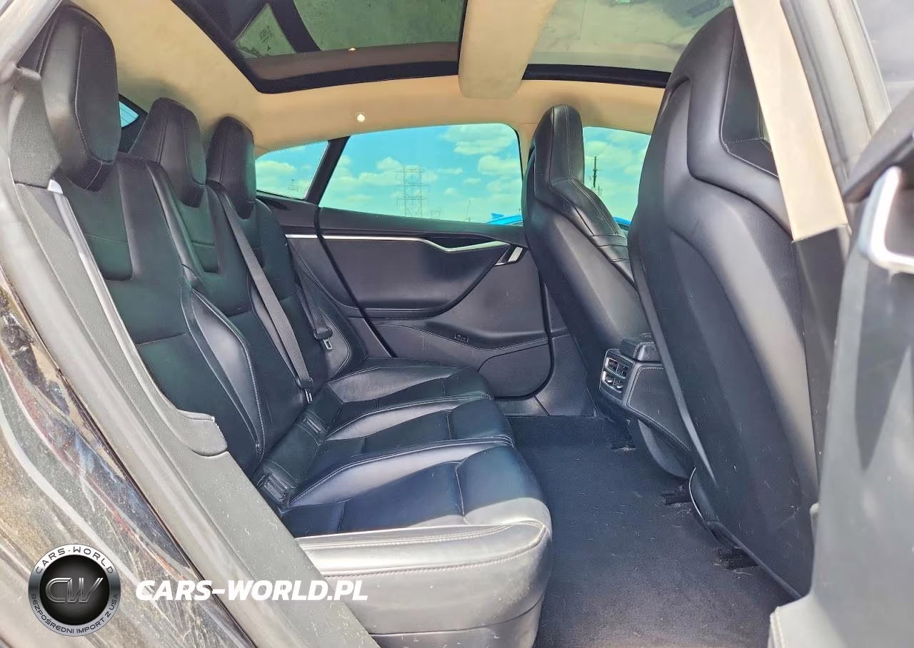 2014 Tesla Model S VIN:5YJSA1H27EFP68178 - 10