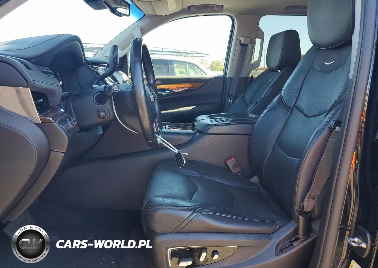 2016 Cadillac Escalade Luxury VIN:1GYS4BKJ1GR157552 - 7