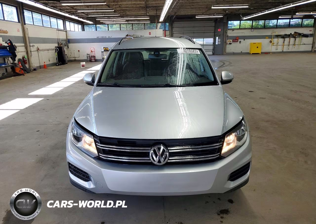 2017 Volkswagen Tiguan S VIN:WVGBV7AX2HK013102 - 5