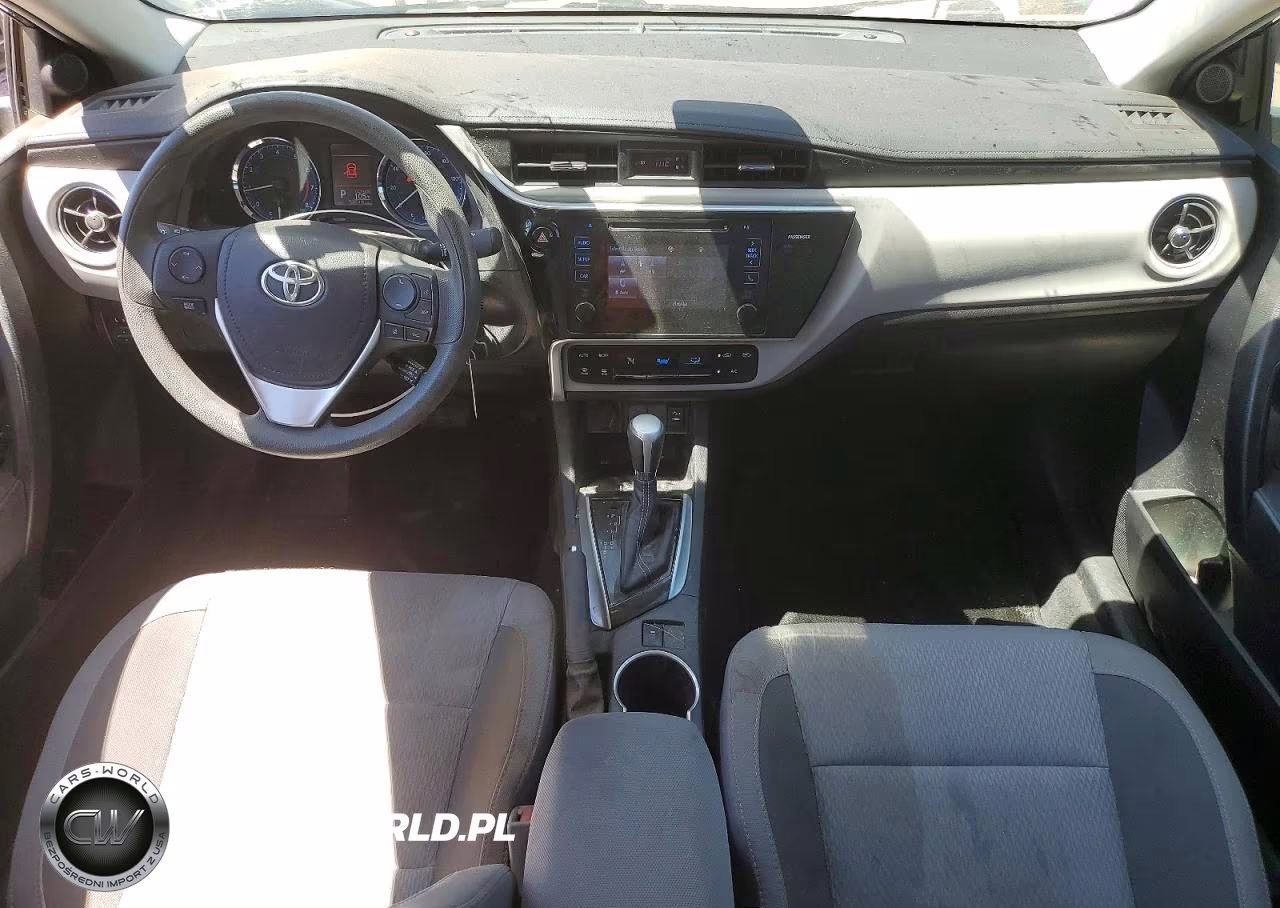 2017 Toyota Corolla Le VIN:2T1BURHE2HC800320 - 8