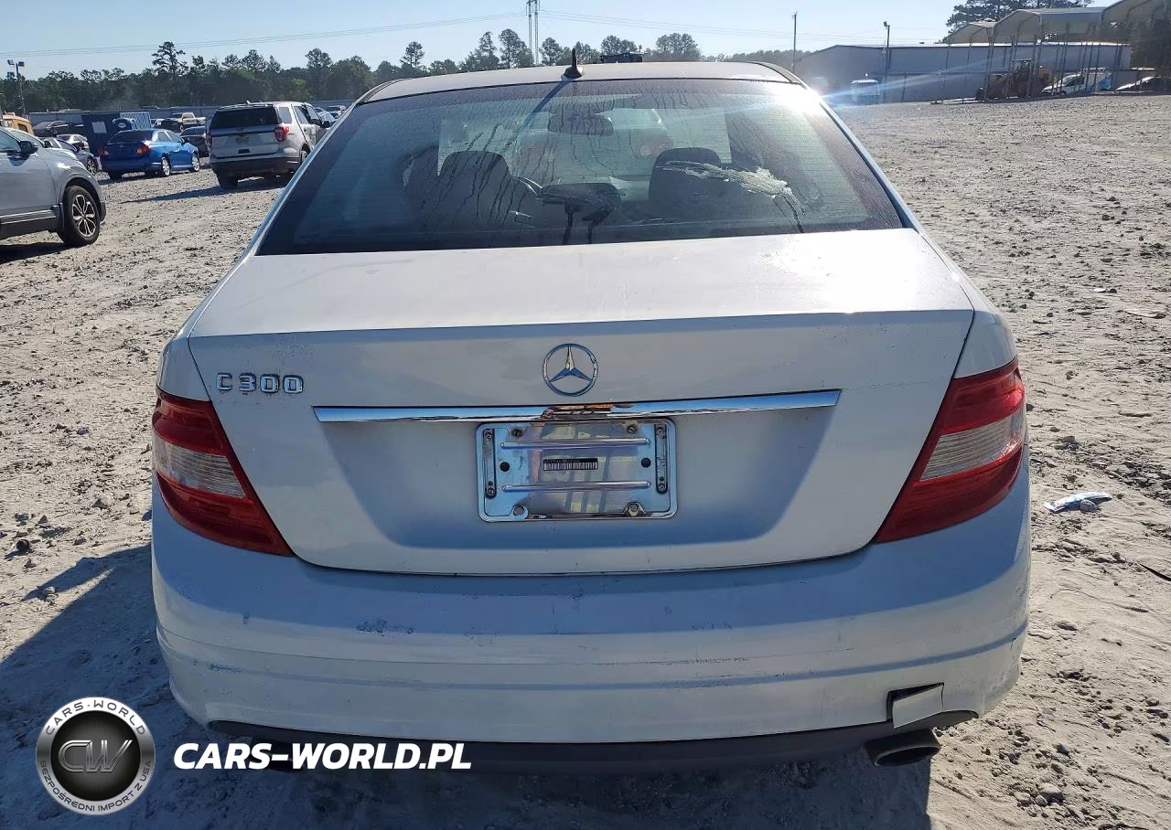 2010 Mercedes-Benz C 300 VIN:WDDGF5EB0AR107444 - 6