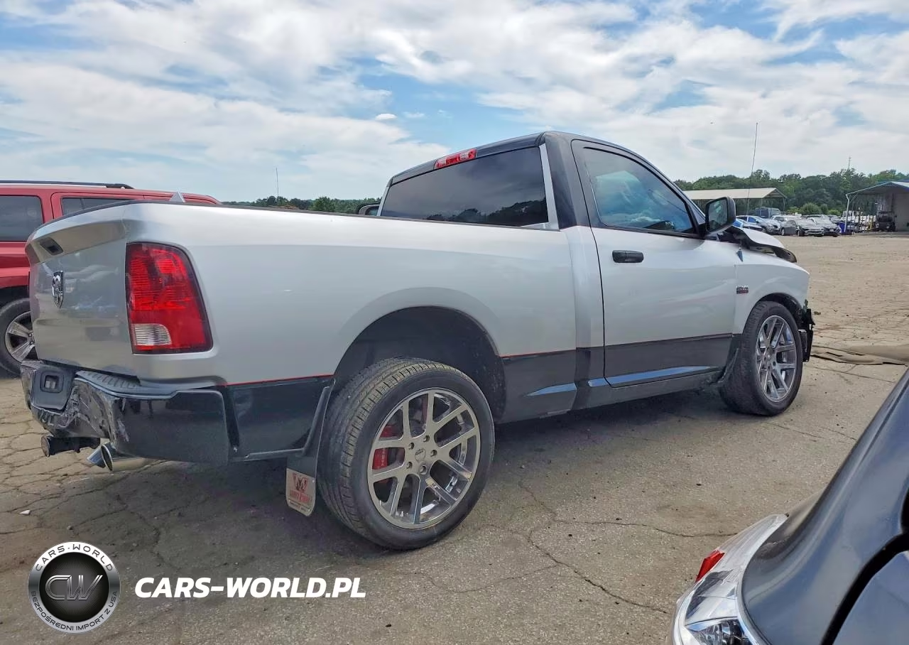 2013 Ram 1500 VIN:3C6JR6AT6DG501439 - 3