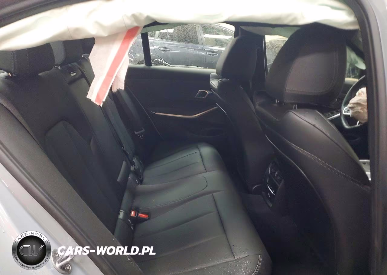 2025 BMW M340Xi VIN:3MW69FT0XS8F56191 - 10