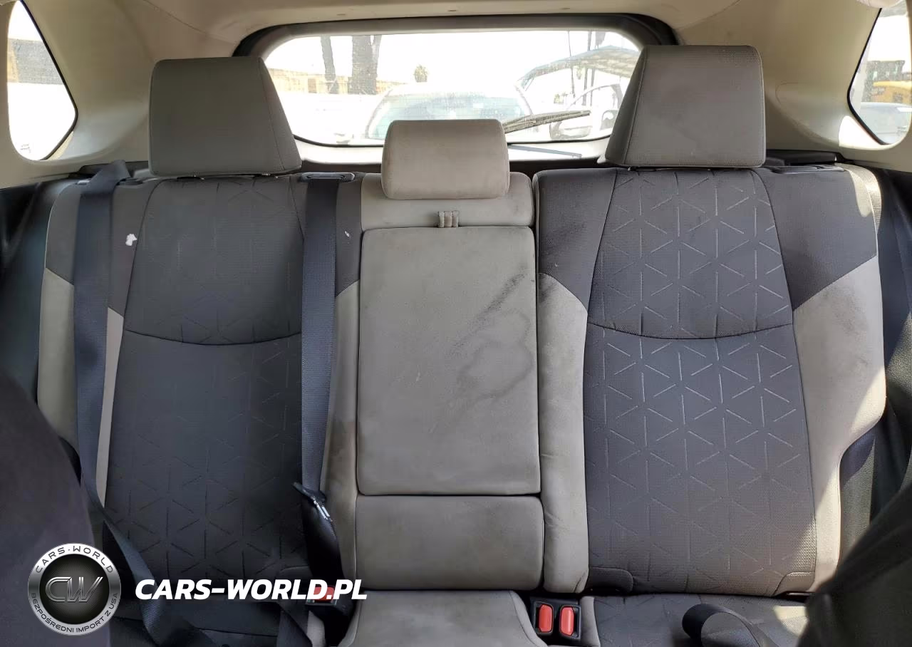2021 Toyota Rav4 Xle VIN:2T3W1RFV4MC107084 - 10