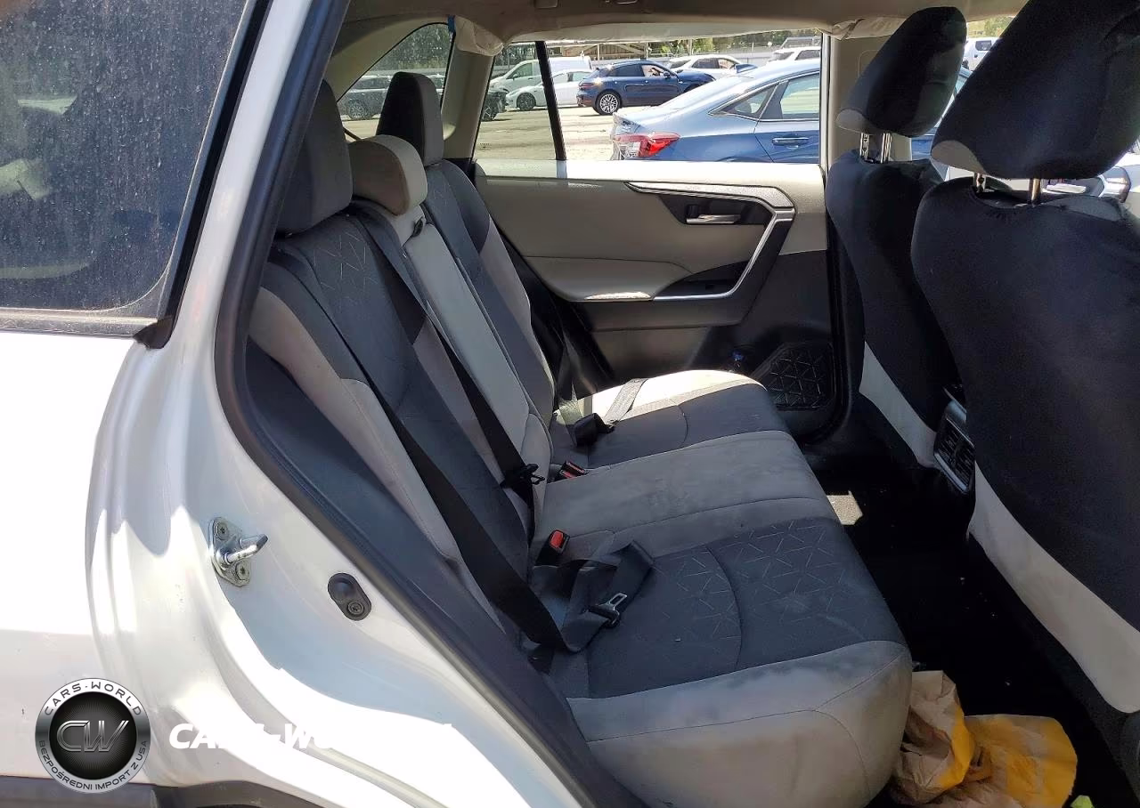 2021 Toyota Rav4 Xle VIN:2T3W1RFV4MC107084 - 11