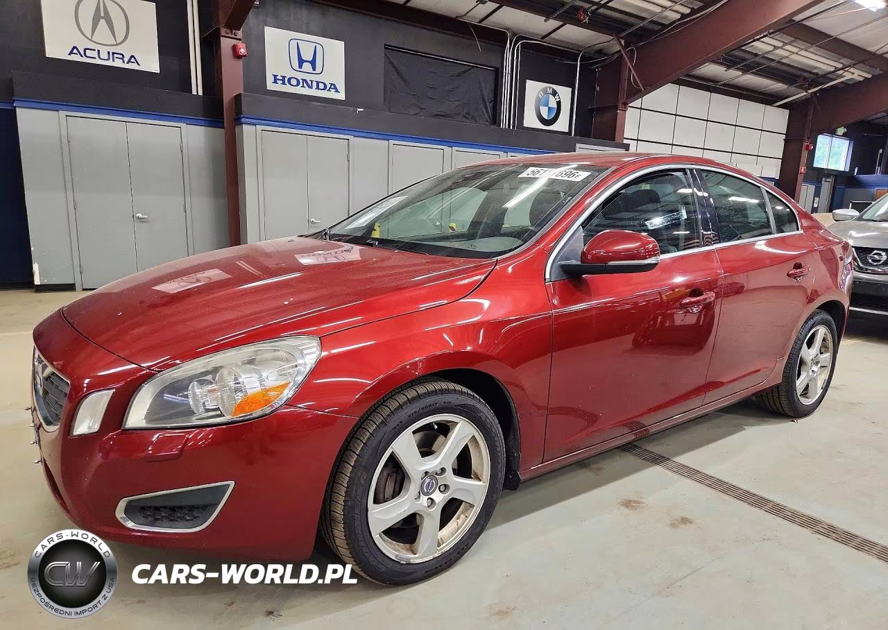 2013 Volvo S60 T5
