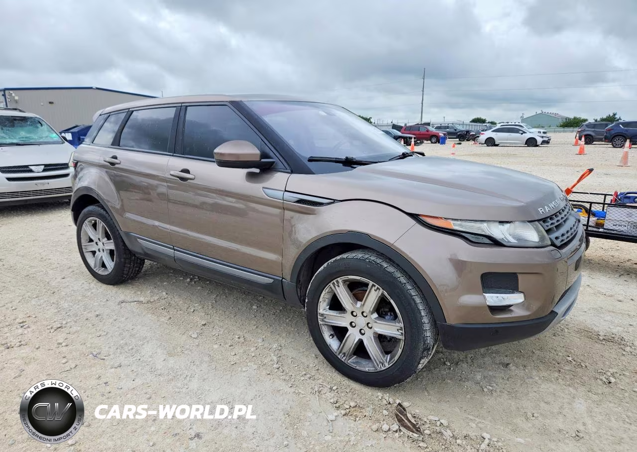2015 Land Rover Range Rover Evoque Pure Plus VIN:SALVP2BGXFH073743 - 4