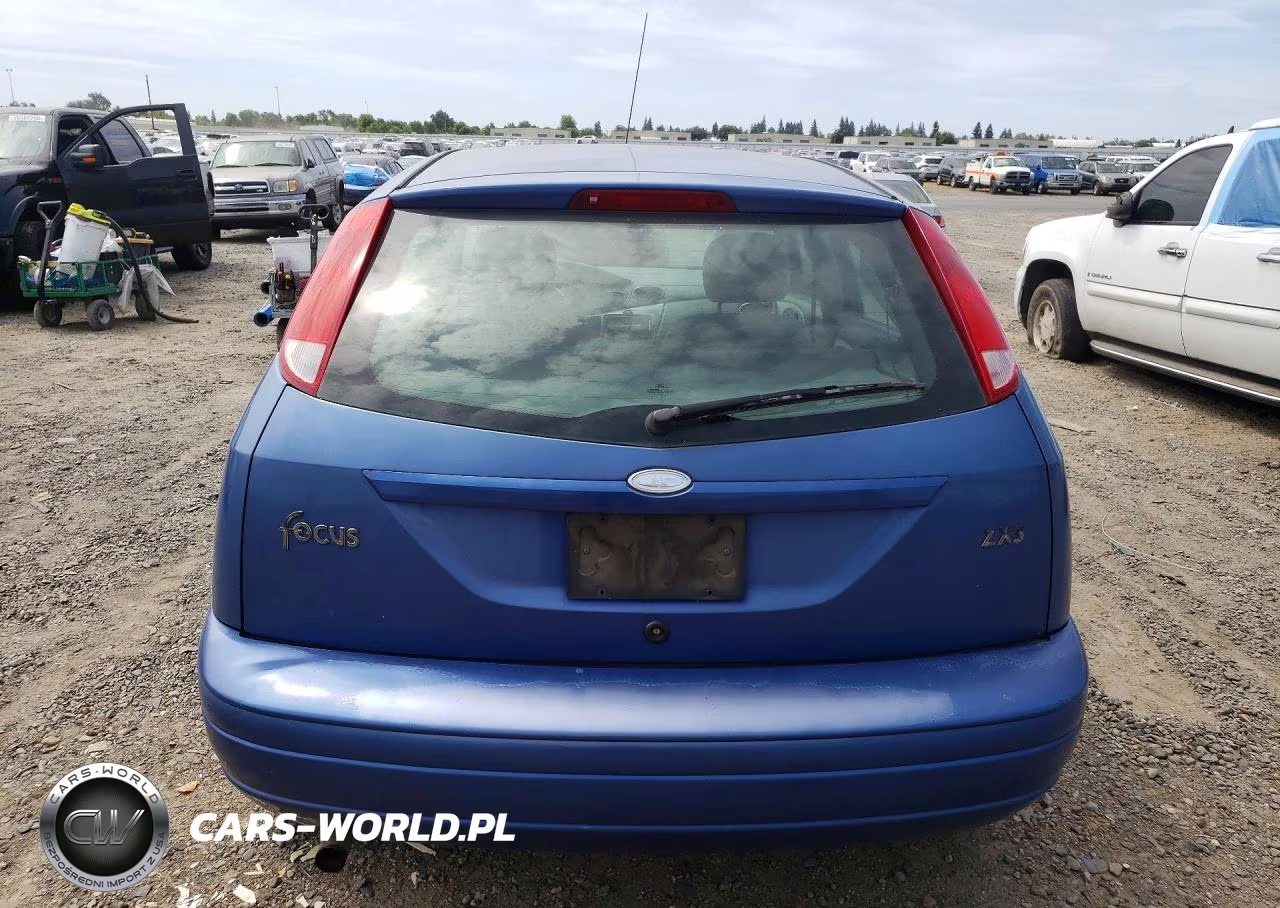 2003 Ford Focus VIN:3FAFP37Z43R141742 - 6