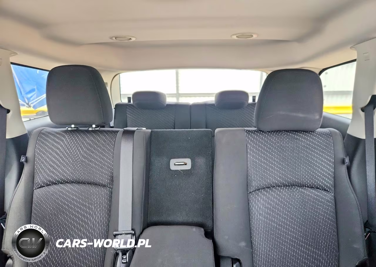 2018 Dodge Journey Se VIN:3C4PDCABXJT385897 - 10