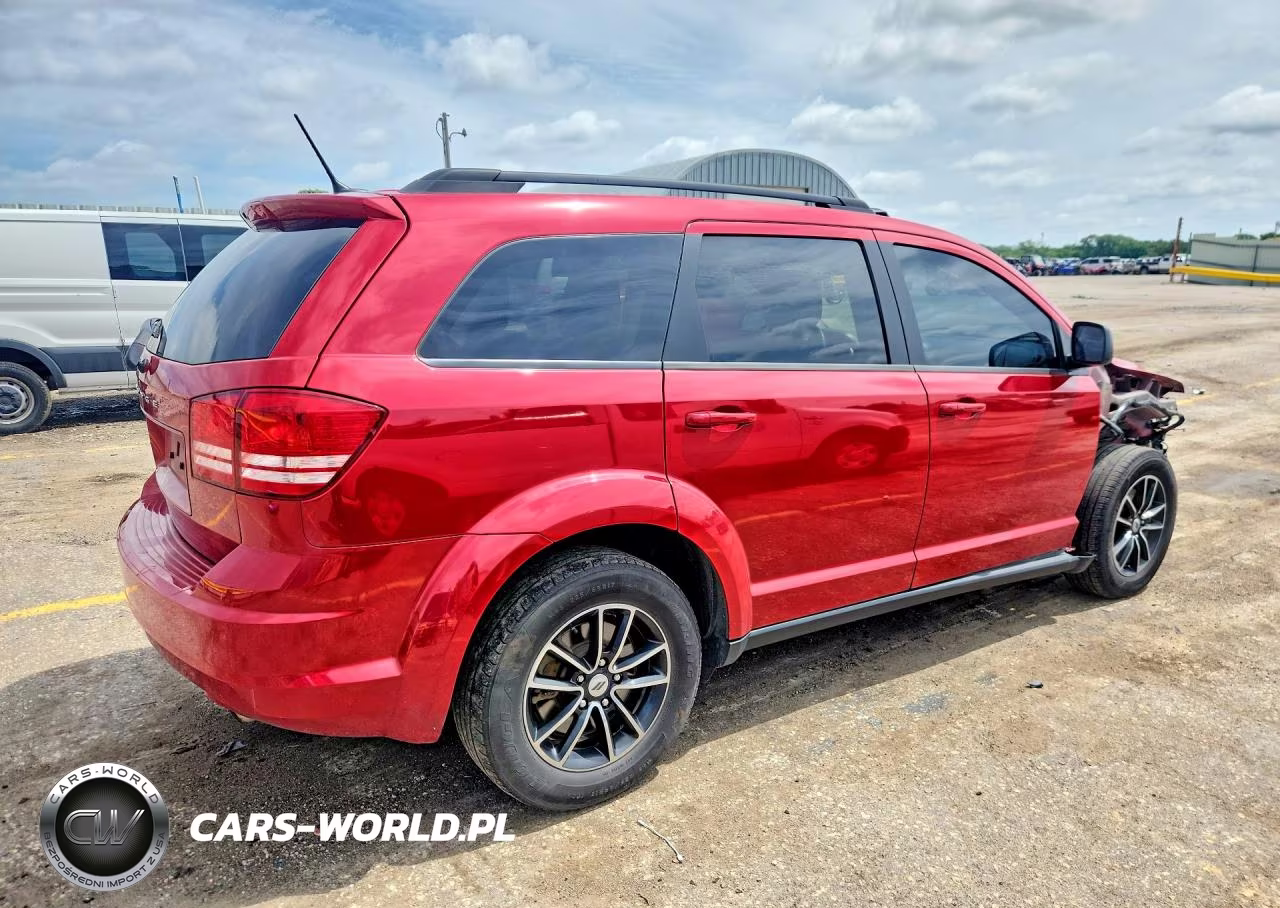 2018 Dodge Journey Se VIN:3C4PDCABXJT385897 - 3