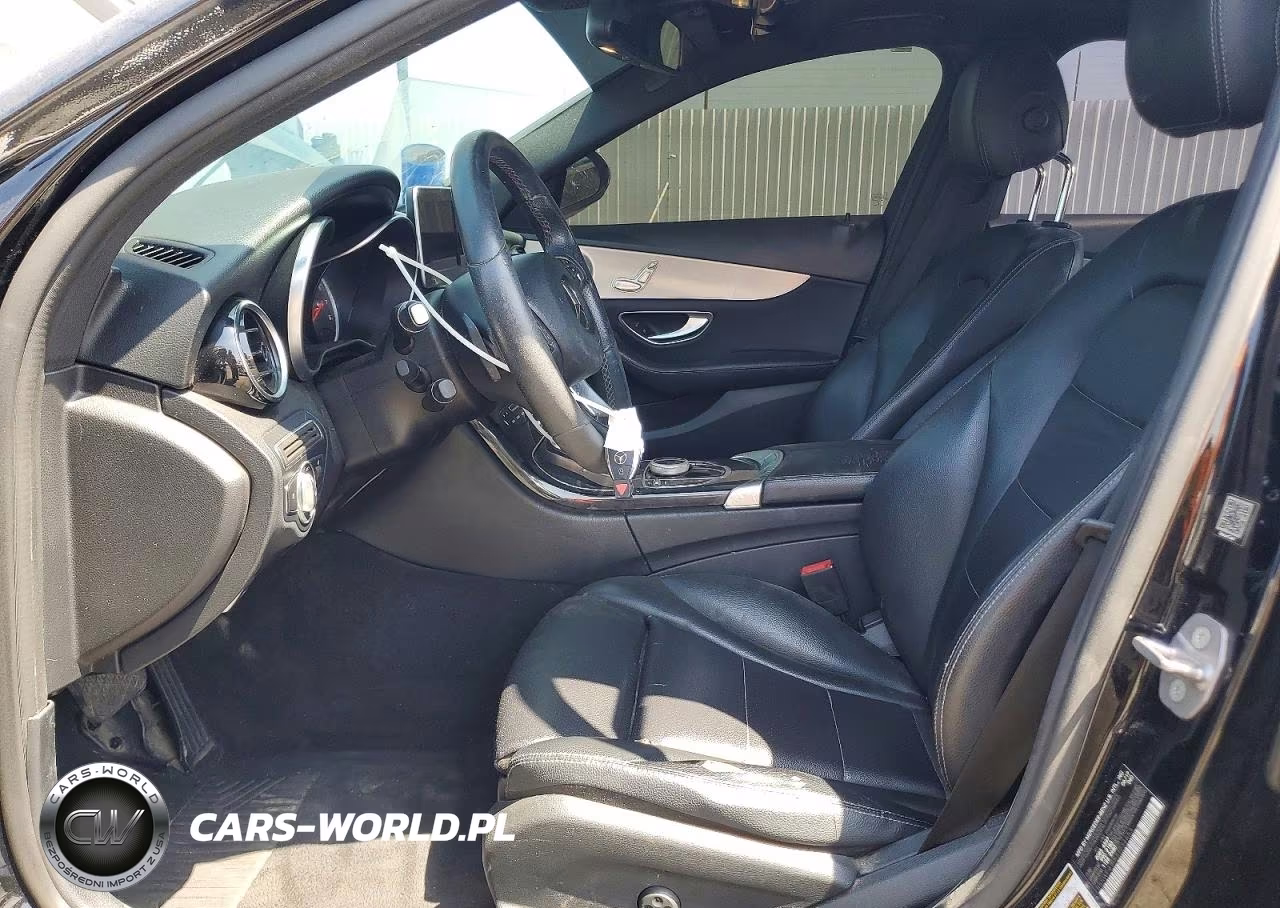 2018 Mercedes-Benz C 300 VIN:55SWF4JB5JU234653 - 7