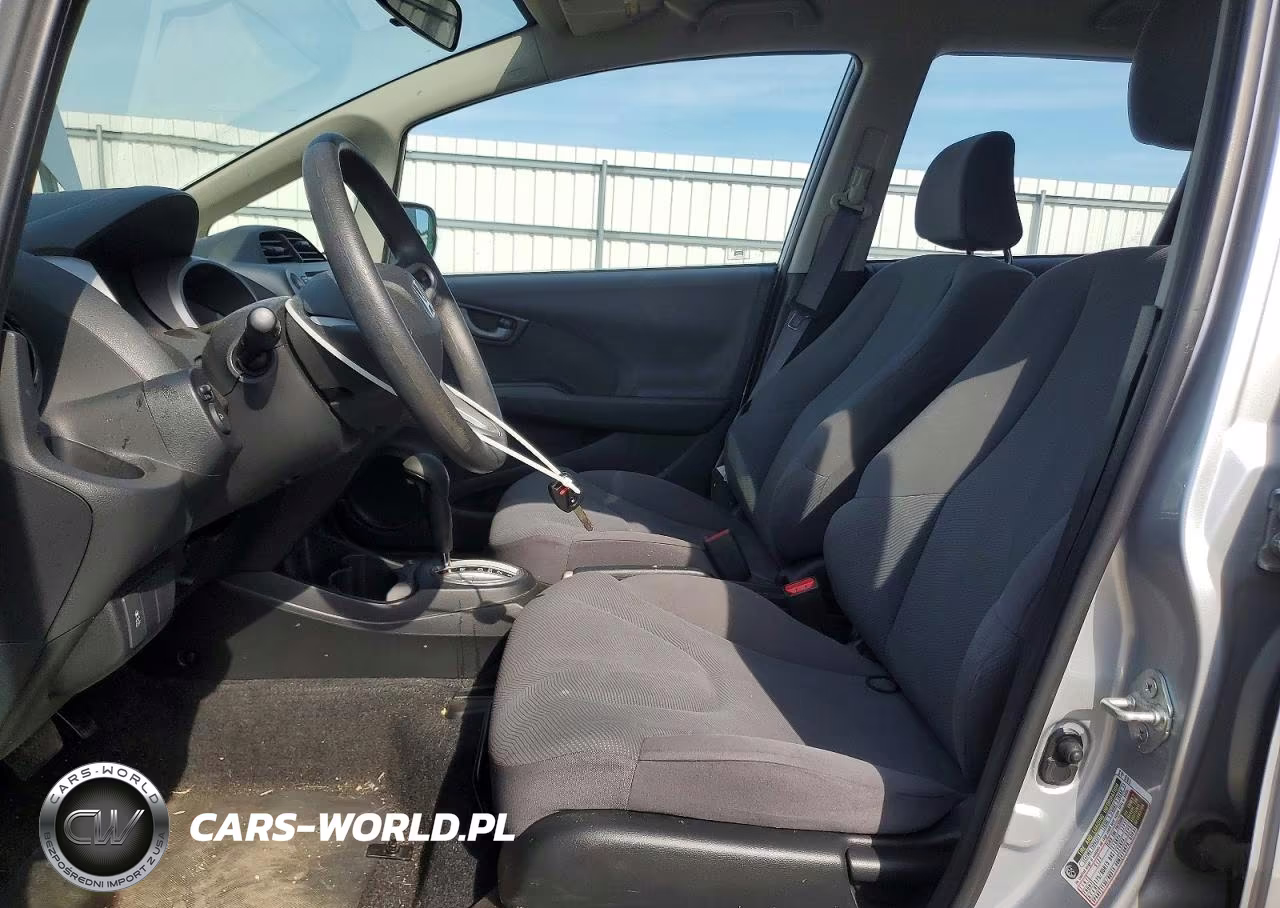 2012 Honda Fit VIN:JHMGE8H38CC039403 - 7
