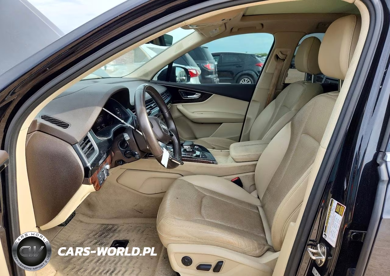 2017 Audi Q7 Prestige VIN:WA1VAAF71HD020947 - 7