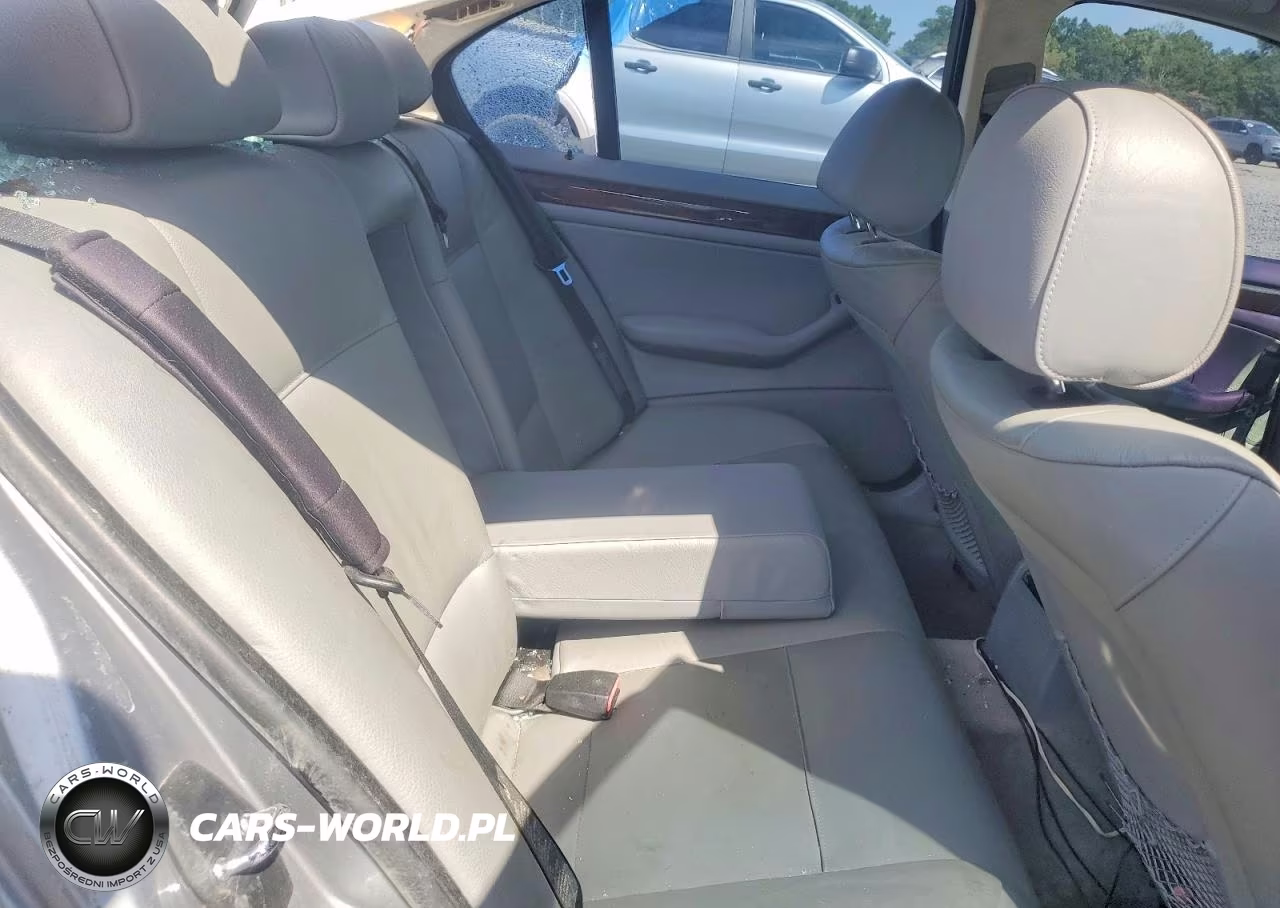 2005 BMW 325 I VIN:WBAEV334X5KW18362 - 10