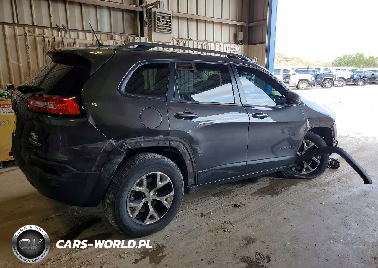 2014 Jeep Cherokee Trailhawk VIN:1C4PJMBS8EW189275 - 3