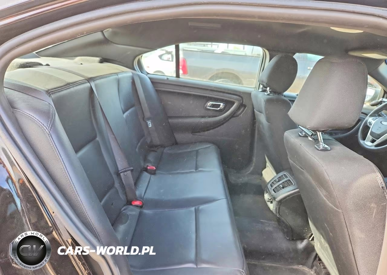 2018 Ford Taurus Police Interceptor VIN:1FAHP2MK9JG117628 - 10