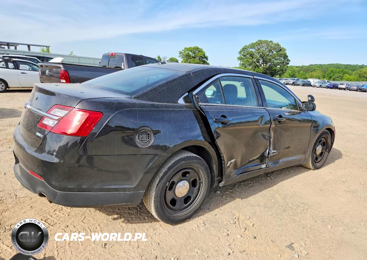 2018 Ford Taurus Police Interceptor VIN:1FAHP2MK9JG117628 - 3