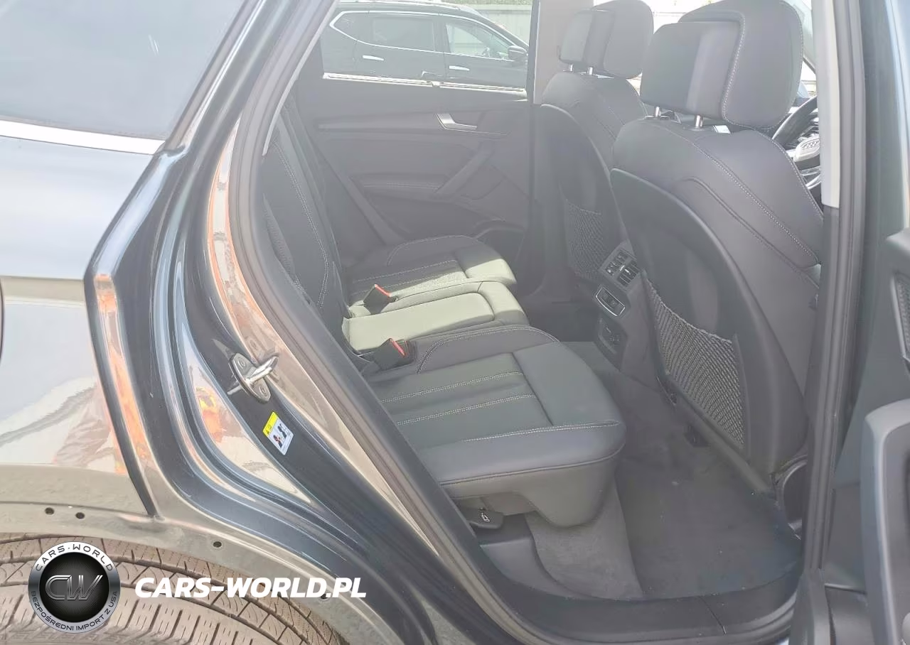 2024 Audi Q5 Premium Plus 45 VIN:WA1EAAFY4R2069047 - 11