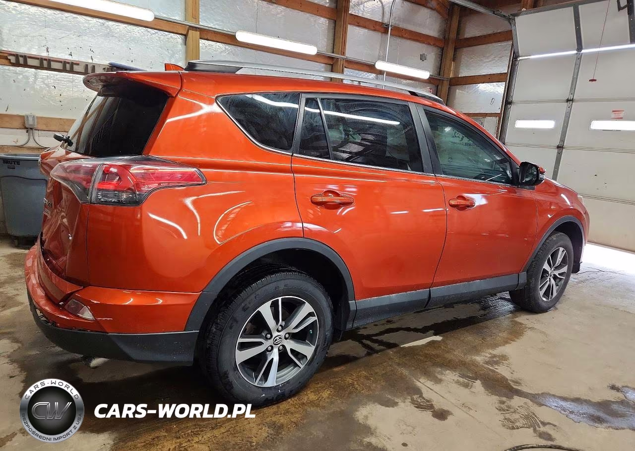 2016 Toyota Rav4 Xle VIN:2T3RFREV7GW478355 - 3