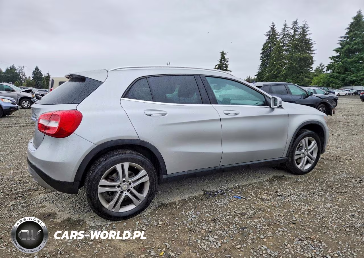 2017 Mercedes-Benz Gla 250 4Matic VIN:WDCTG4GB5HJ357827 - 3