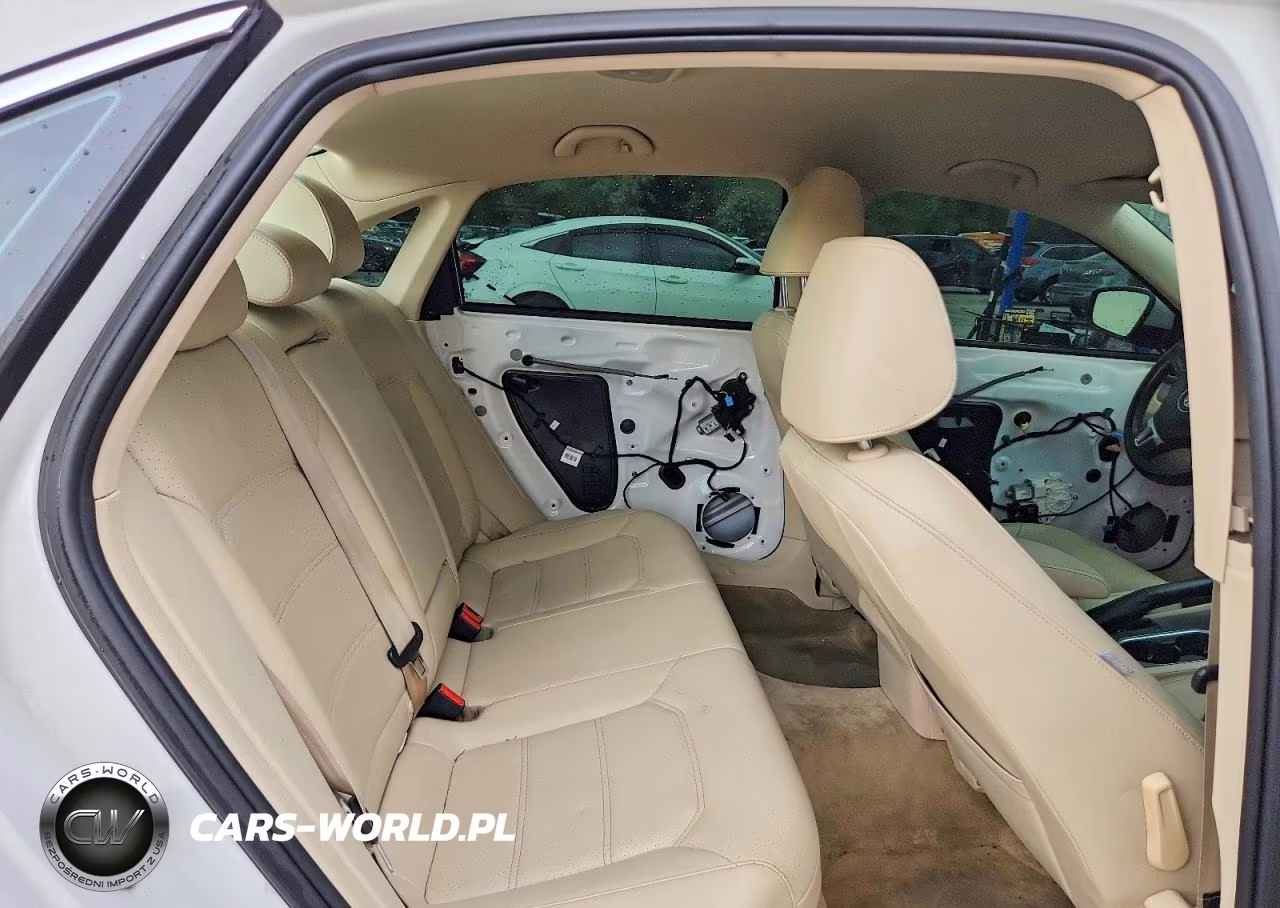 2014 Volkswagen Passat Se VIN:1VWBT7A3XEC053874 - 10