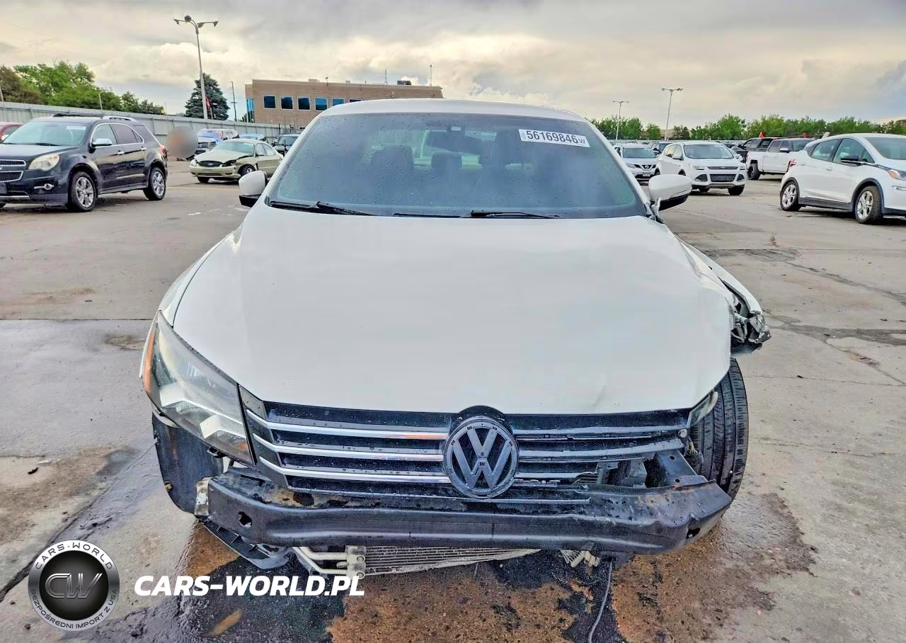 2014 Volkswagen Passat Se VIN:1VWBT7A3XEC053874 - 5
