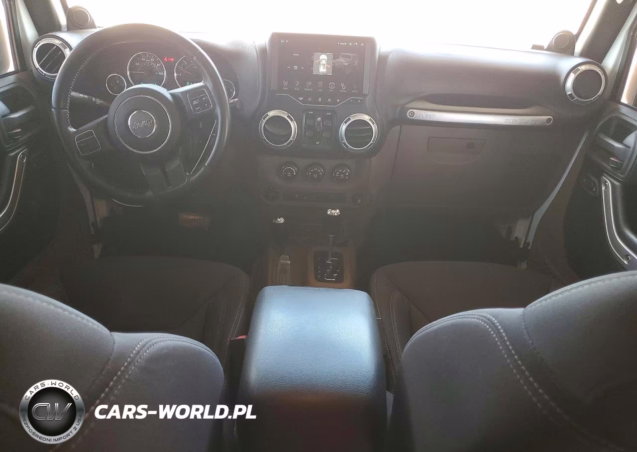2013 Jeep Wrangler Unlimited Sahara VIN:1C4BJWEGXDL567285 - 8