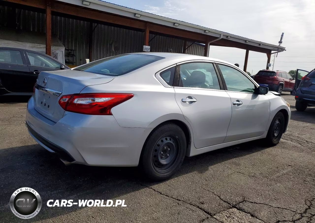 2016 Nissan Altima 2.5 S VIN:1N4AL3AP3GN363016 - 3