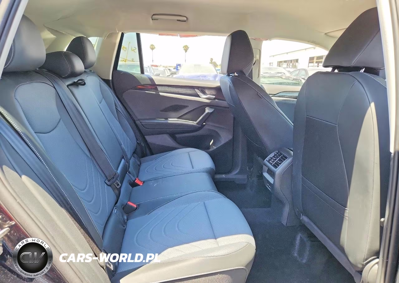 2026 Volkswagen Tiguan Se VIN:3VVFR7RMXTM063396 - 11
