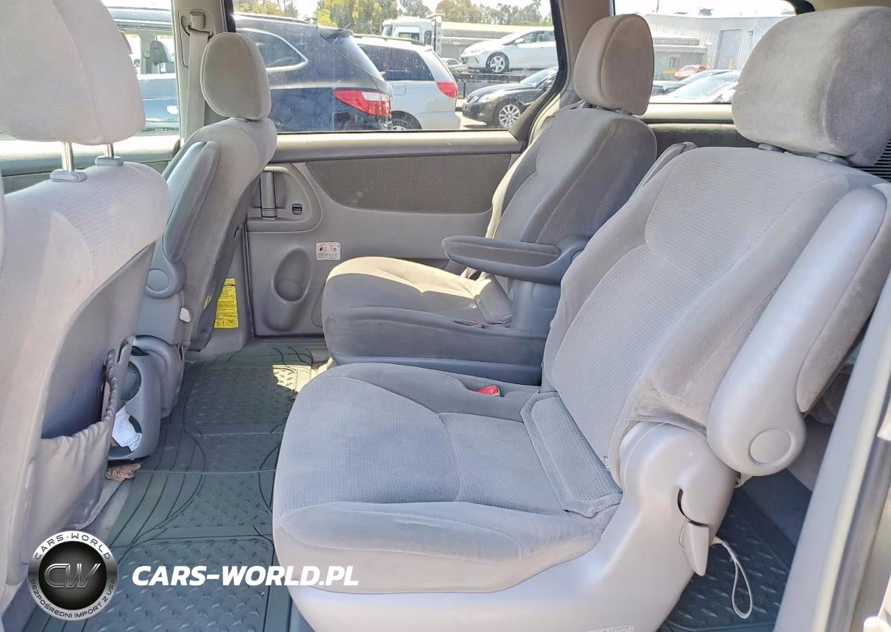 2004 Toyota Sienna Le 7 Passenger VIN:5TDZA23C34S130461 - 10
