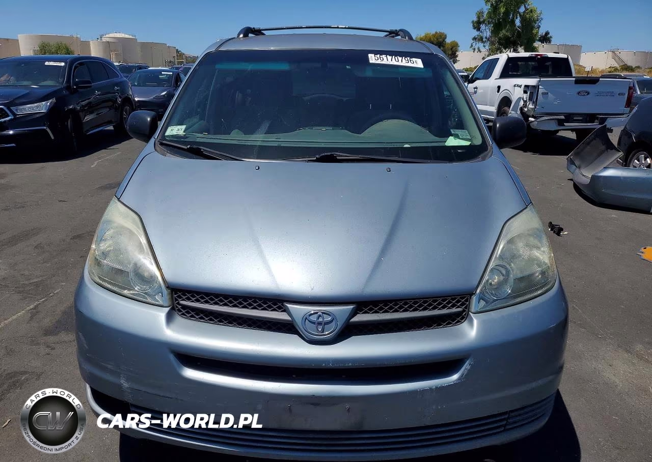 2004 Toyota Sienna Le 7 Passenger VIN:5TDZA23C34S130461 - 5