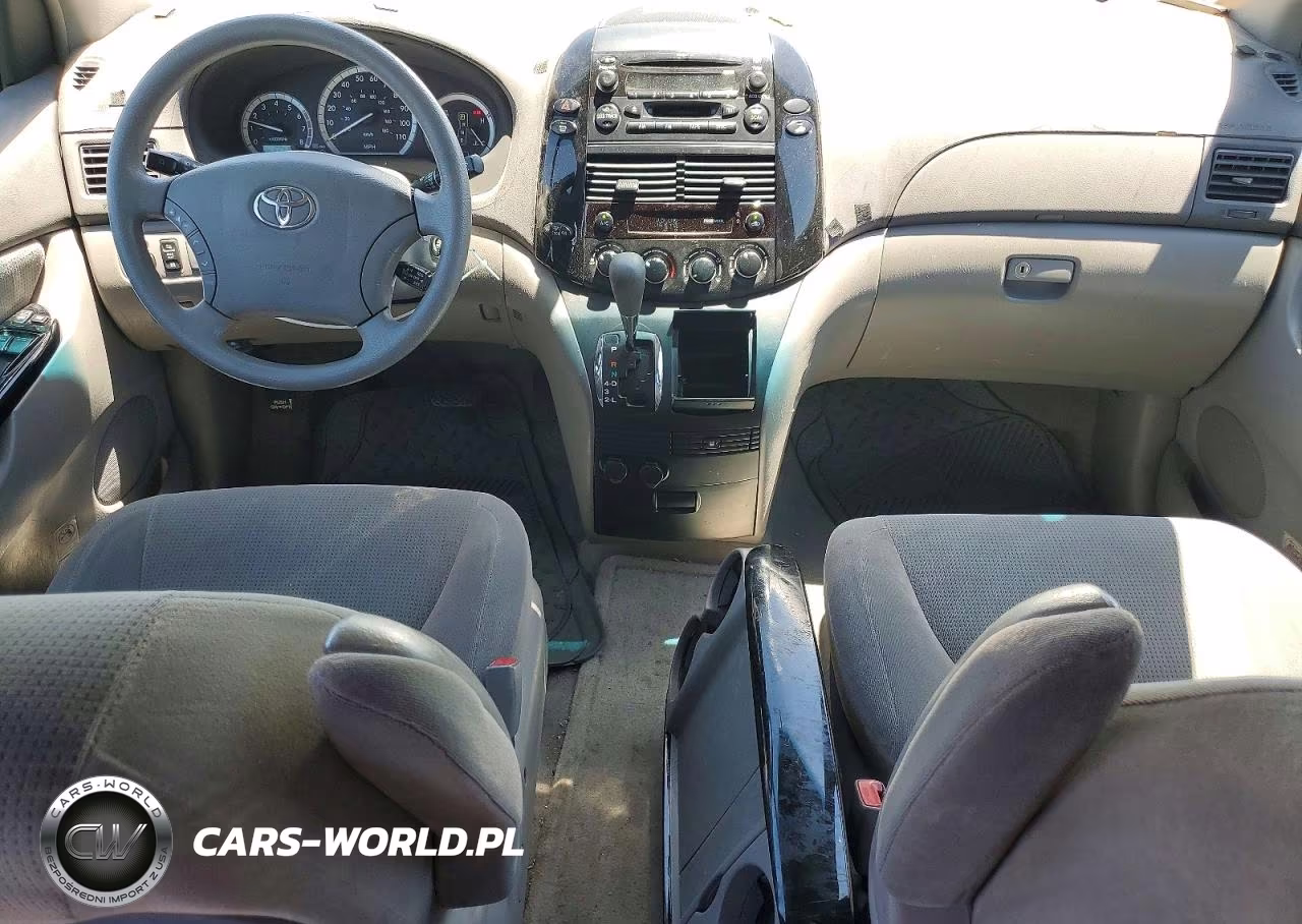 2004 Toyota Sienna Le 7 Passenger VIN:5TDZA23C34S130461 - 8