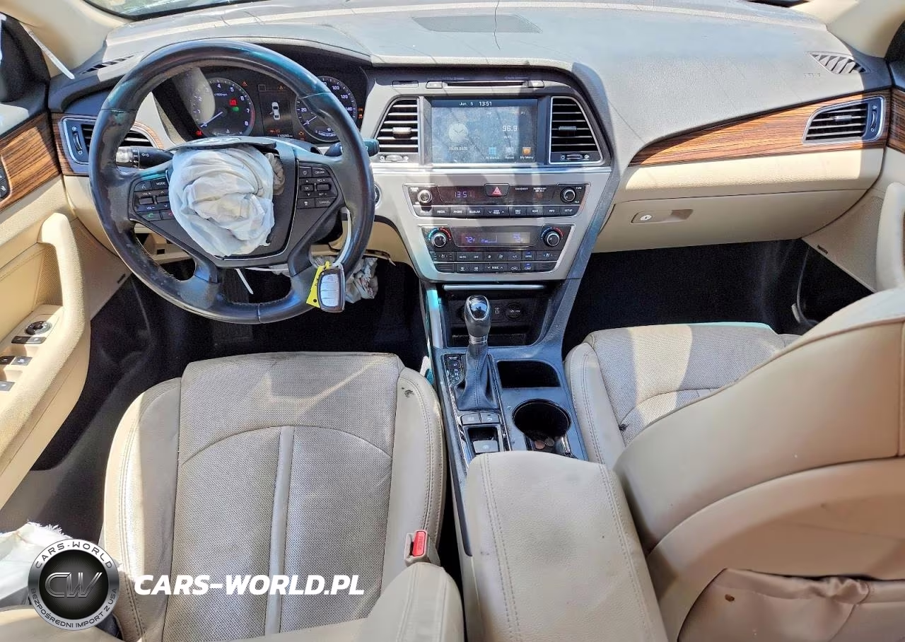 2017 Hyundai Sonata Limited VIN:5NPE34AF0HH517501 - 8
