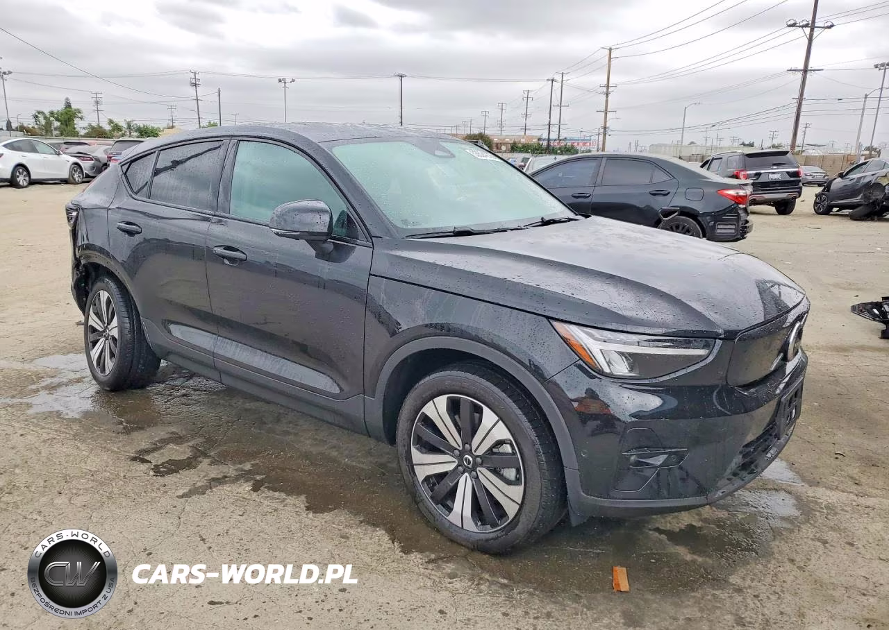 2023 Volvo C40 Recharge Plus VIN:YV4ED3GL1P2029546 - 4