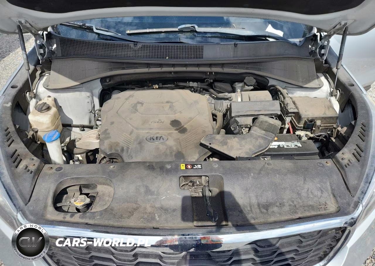 2020 Kia Sorento S VIN:5XYPGDA55LG612091 - 11