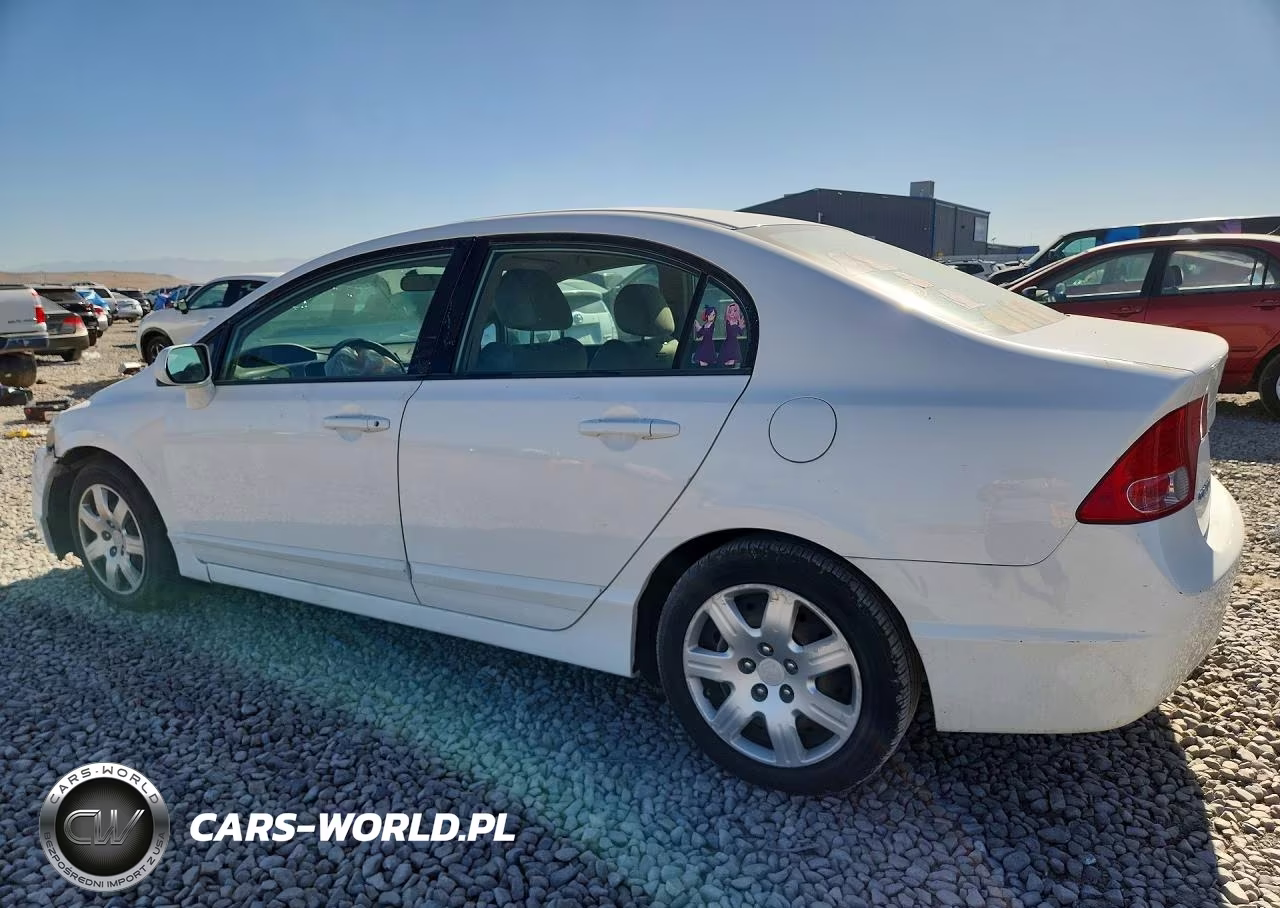 2008 Honda Civic Lx VIN:1HGFA16578L070798 - 2