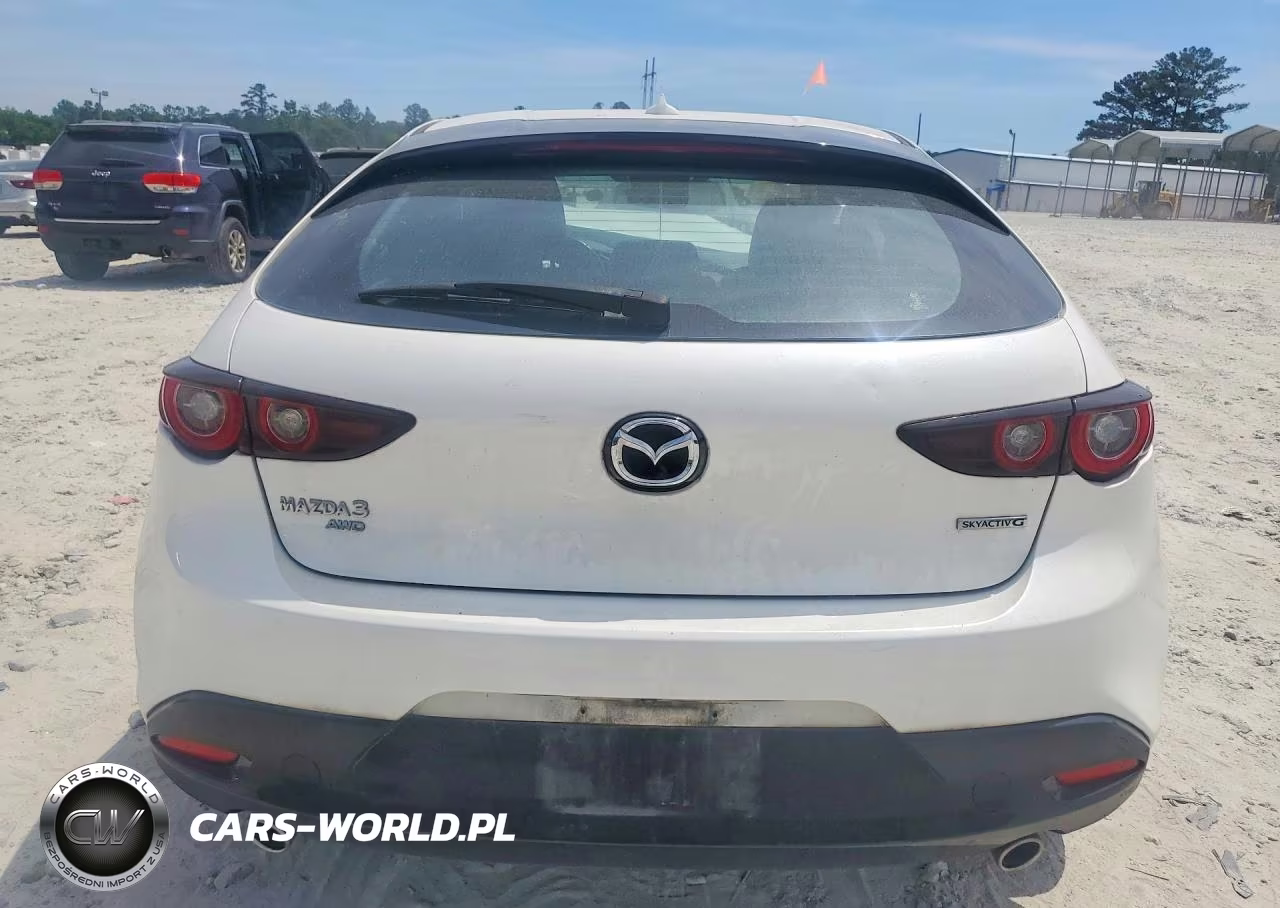 2022 Mazda 3 Premium VIN:JM1BPBML7N1506611 - 6