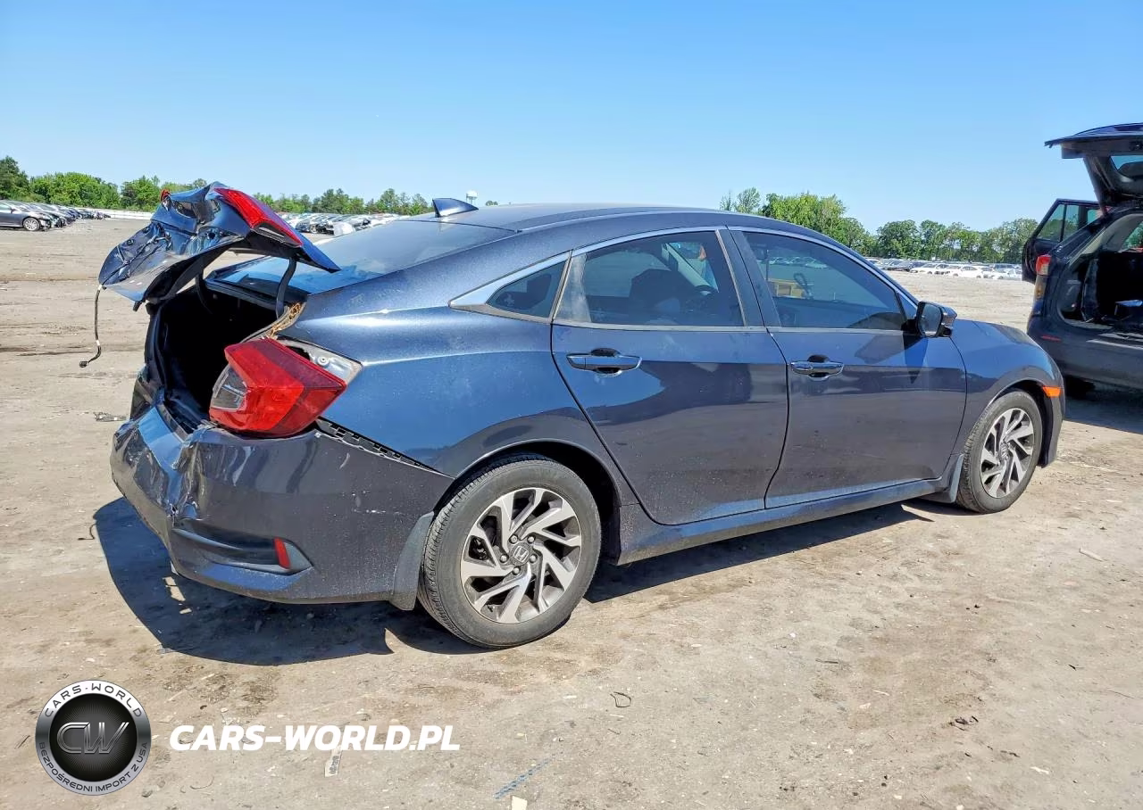 2018 Honda Civic Ex VIN:2HGFC2F73JH556190 - 3