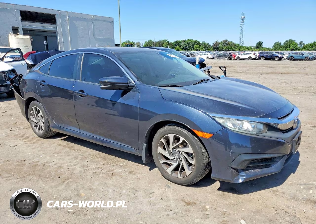 2018 Honda Civic Ex VIN:2HGFC2F73JH556190 - 4