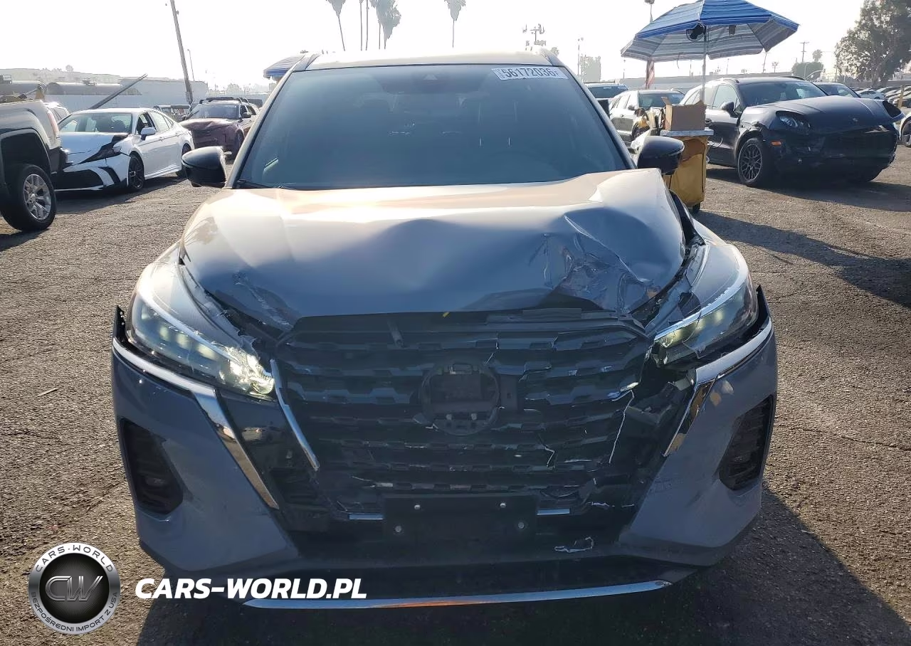 2024 Nissan Kicks Sr VIN:3N1CP5DV6RL477904 - 5