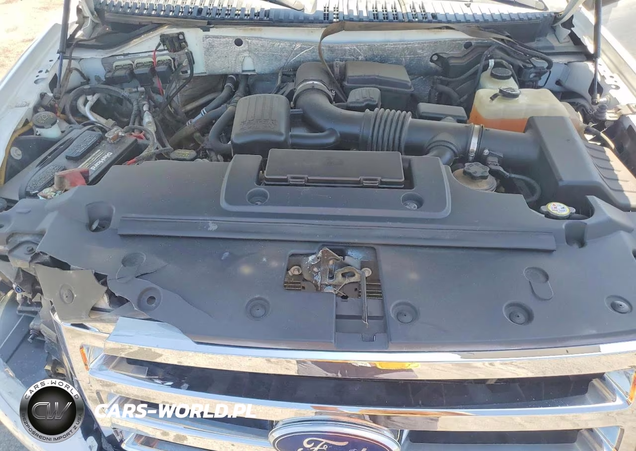 2011 Ford Expedition Xl VIN:1FMJU1G54BEF36628 - 12
