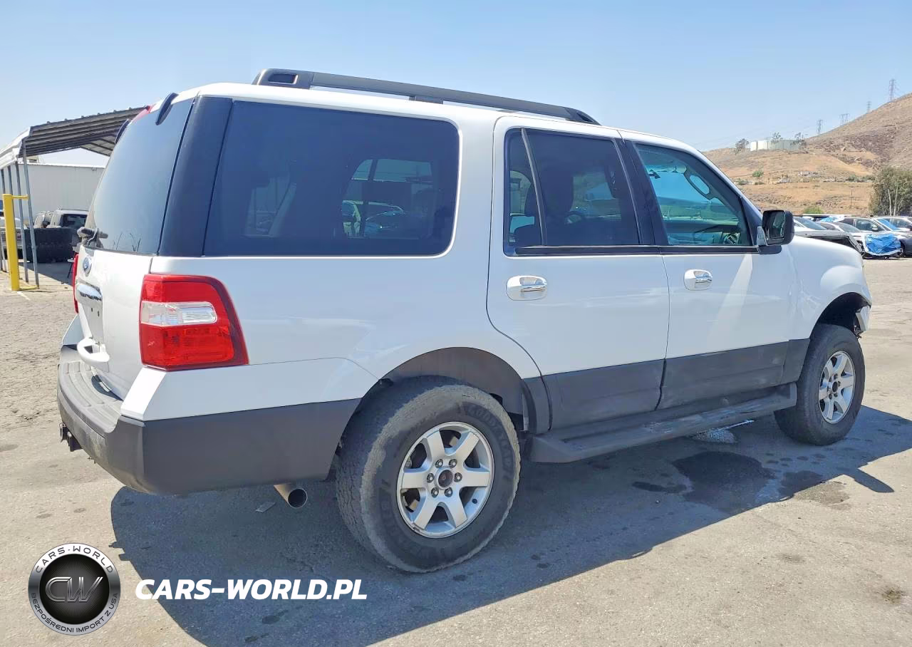 2011 Ford Expedition Xl VIN:1FMJU1G54BEF36628 - 3