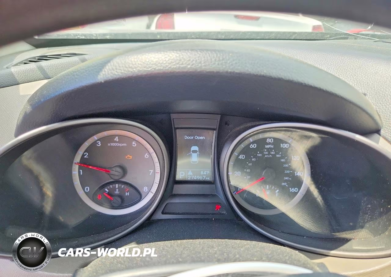 2015 Hyundai Santa Fe Sport 2.4L VIN:5XYZTDLB4FG267664 - 9