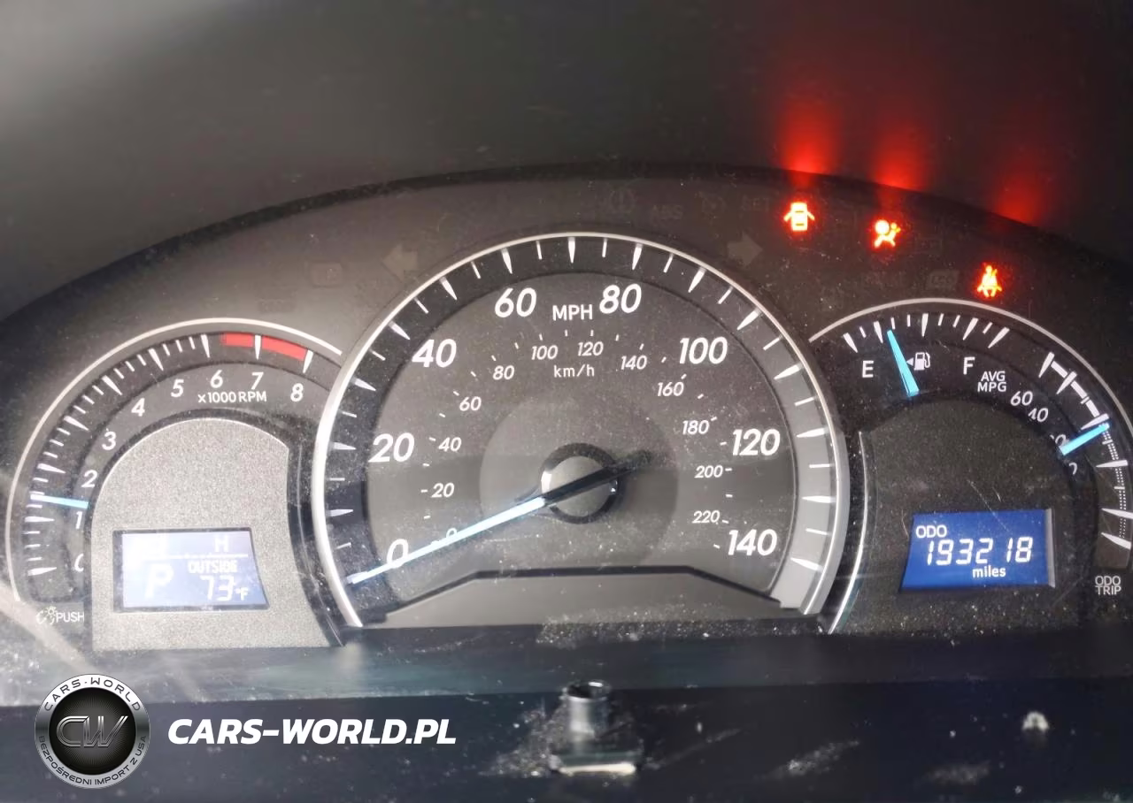 2015 Toyota Camry Le VIN:4T1BF1FK7FU475339 - 9