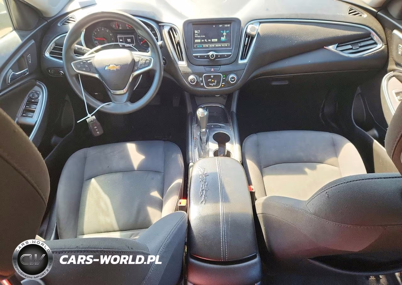 2017 Chevrolet Malibu Lt VIN:1G1ZE5ST2HF283693 - 8