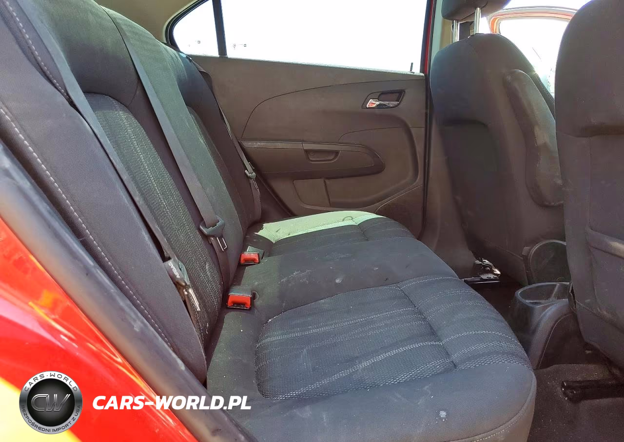 2016 Chevrolet Sonic Lt VIN:1G1JC5SH2G4134743 - 10