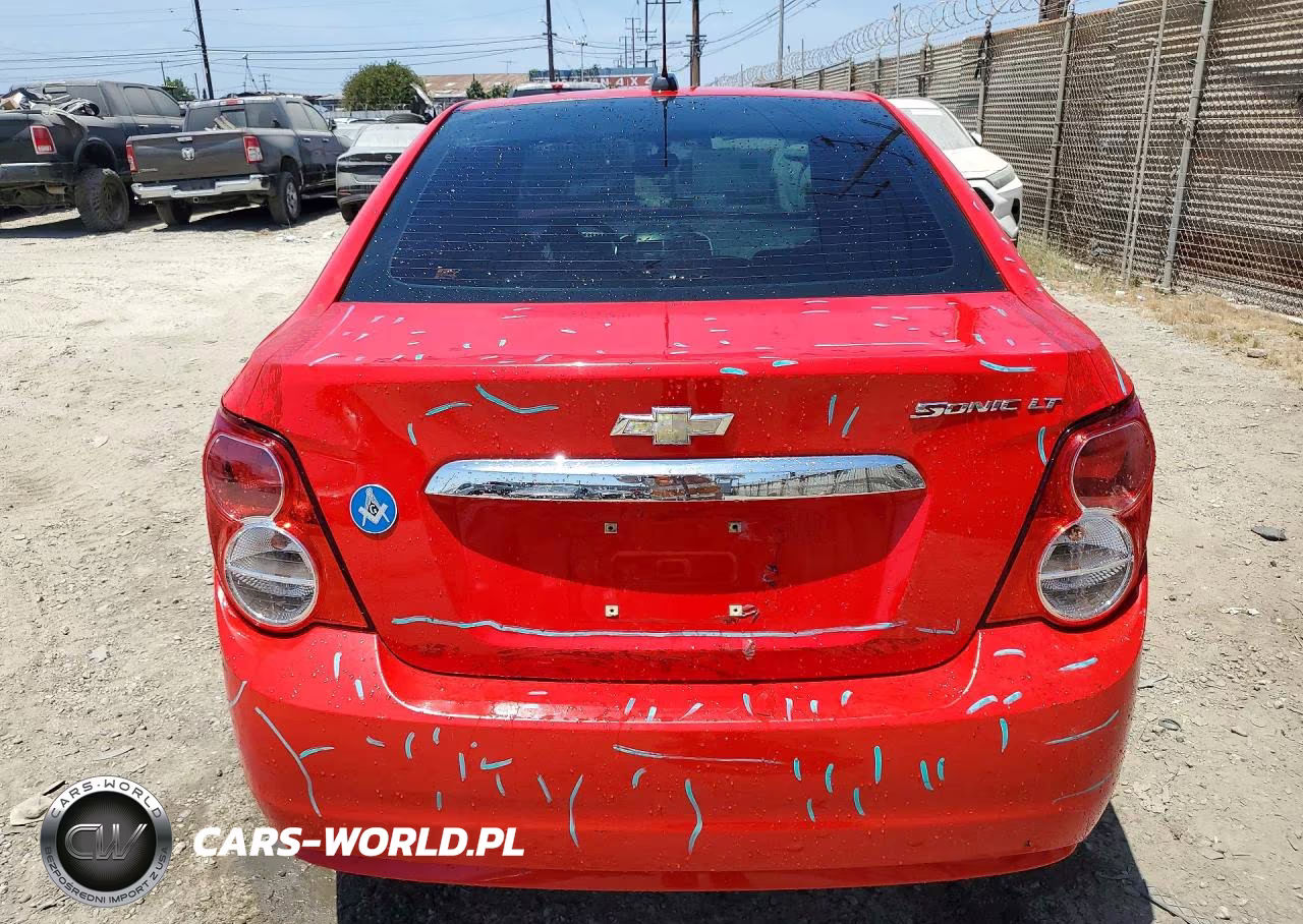 2016 Chevrolet Sonic Lt VIN:1G1JC5SH2G4134743 - 6