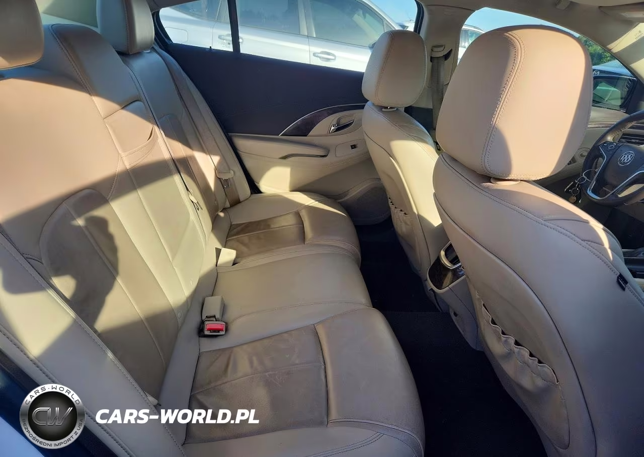 2015 Buick Lacrosse VIN:1G4GB5GR1FF273105 - 10