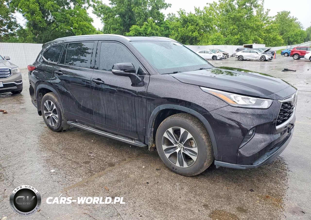 2020 Toyota Highlander Xle VIN:5TDGZRBHXLS046755 - 4