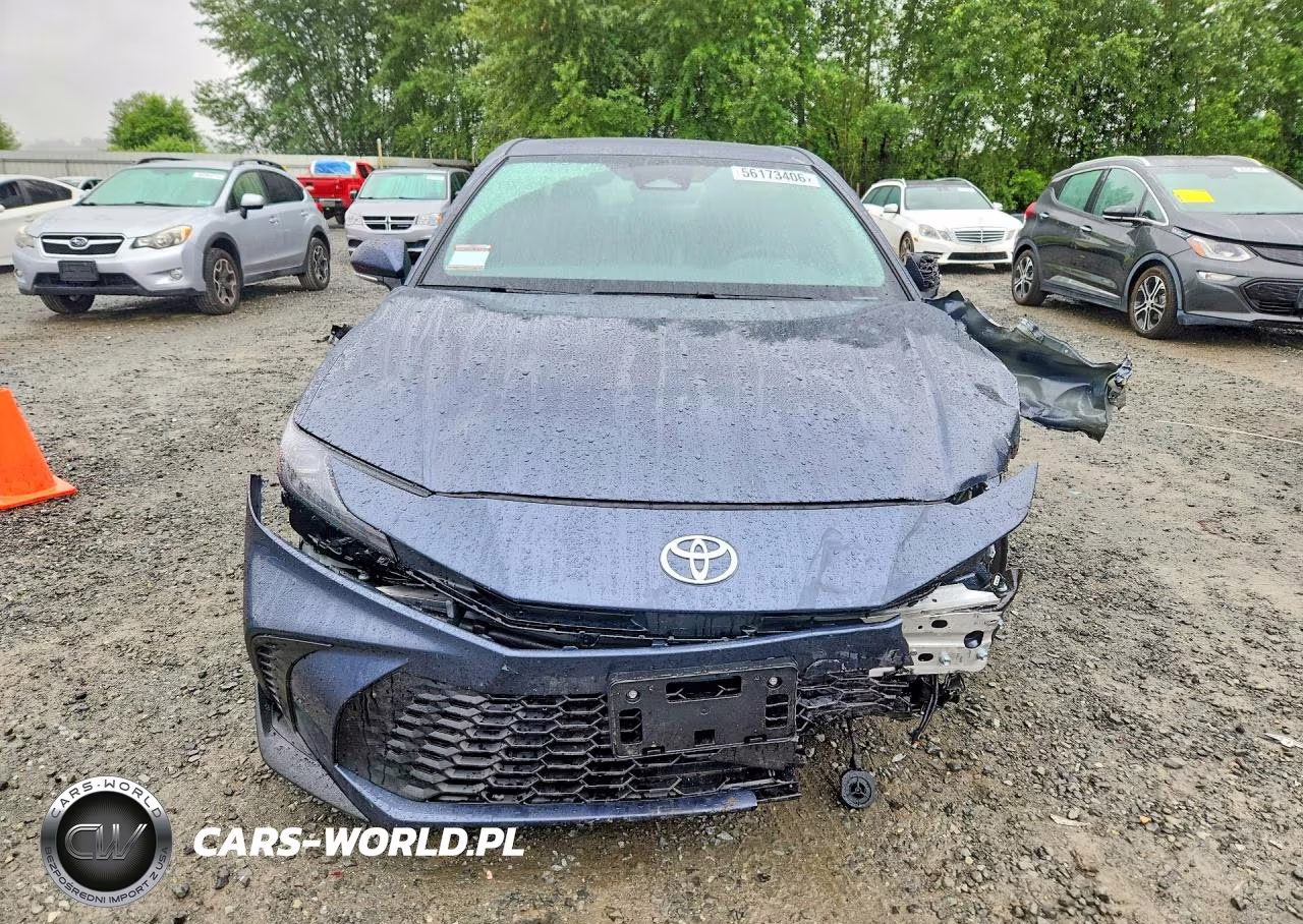 2026 Toyota Camry Se VIN:4T1DAACK2TU743737 - 5